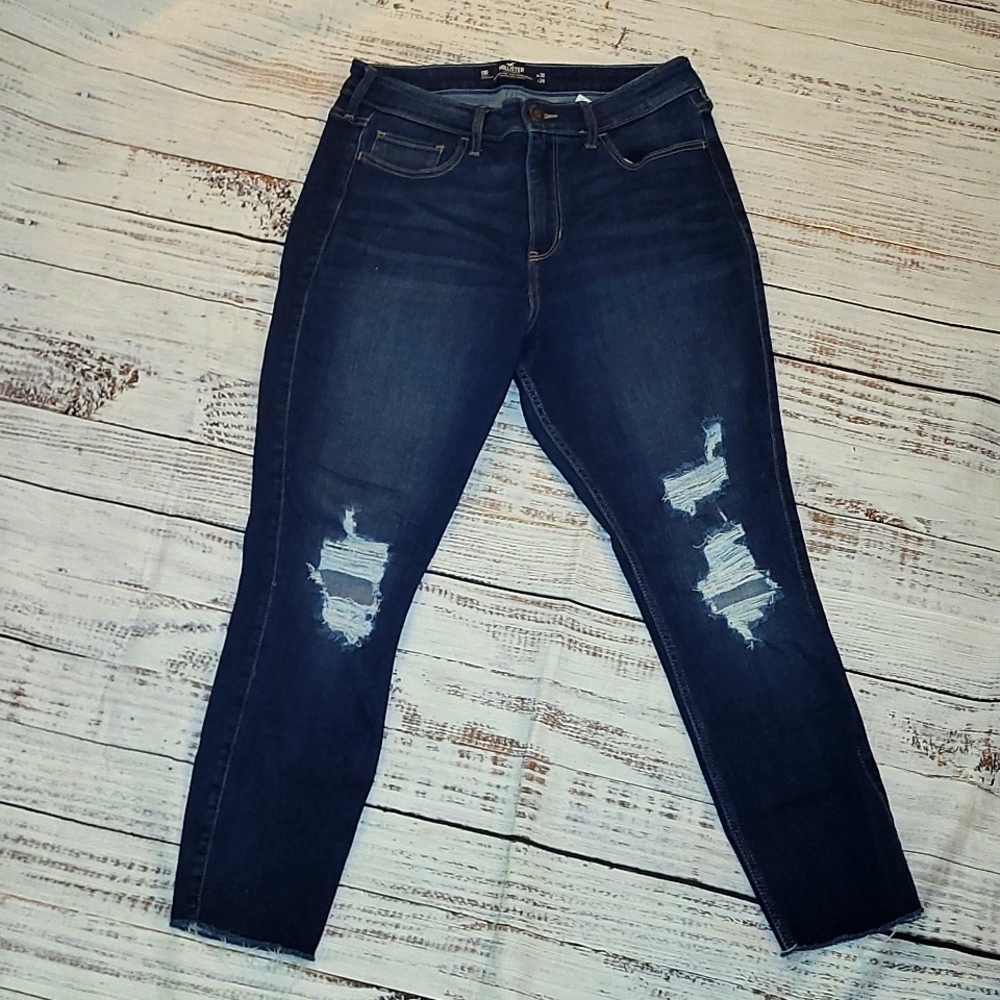 Hollister jean capri
